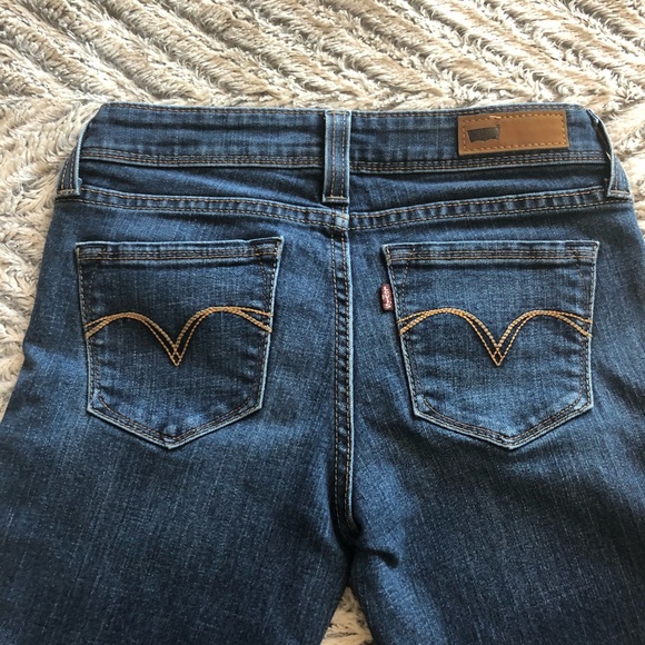 👖Levi’s brand jeans 👖 - Picture 3 of 4